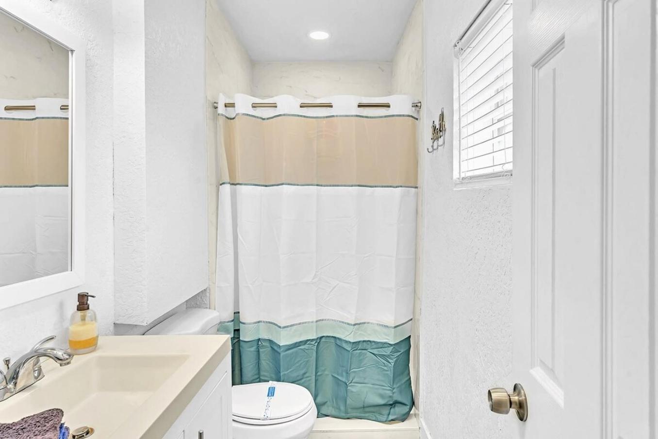 Boutique One Bdrm Close To Aventura Mall & Beach 哈兰代尔海滩 外观 照片